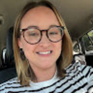 Meet your Posher, Liza